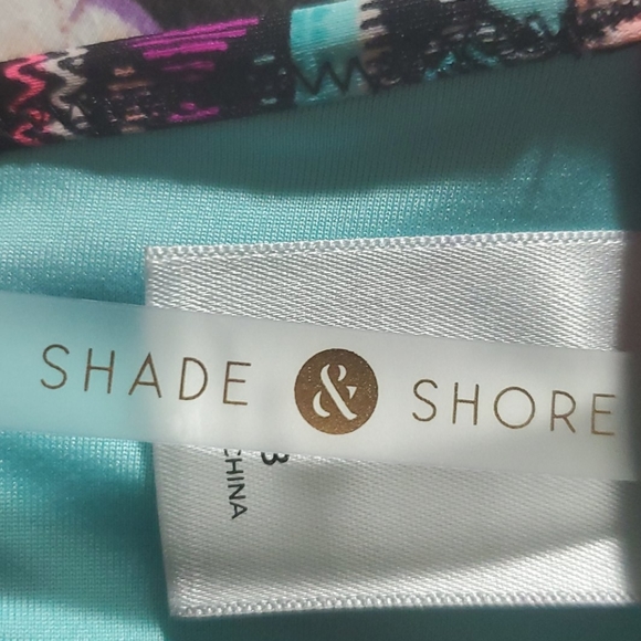 Shade & Shore multi-patterned bikini top size 34B - Picture 4 of 6